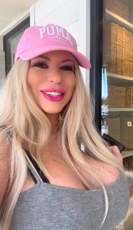 Victoriavale onlyfans free content