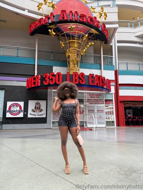 Ebonybutts feet onlyfans