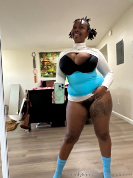 Spicylilbrat onlyfans picture