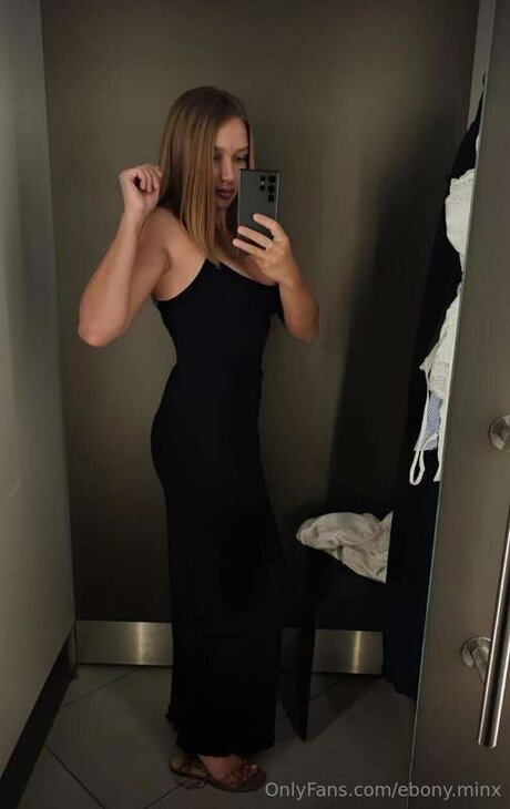 Ebony Minx onlyfans picture