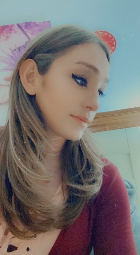 Zoeyt123 onlyfans archives