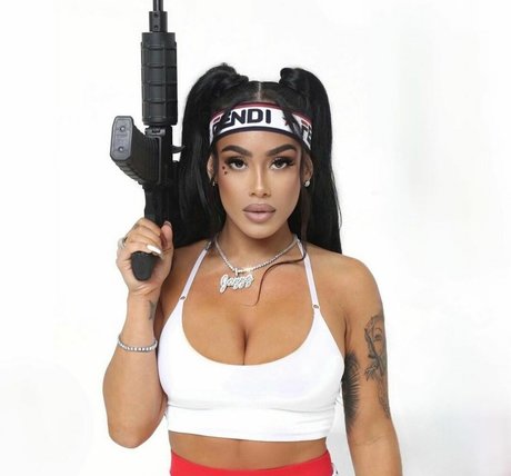 Jasmin Cadavid onlyfans exposed