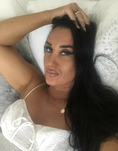 Kendra Banks onlyfans model images