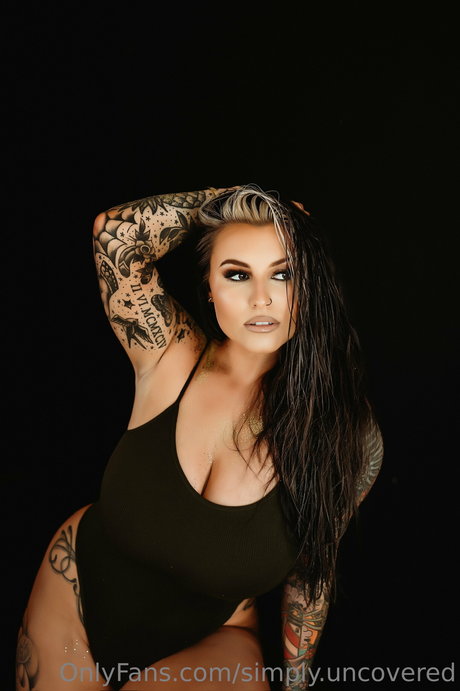 Simplyuncovered Jessie P onlyfans leakes