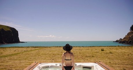 Zoe Lister Jones onlyfans nudes leaks