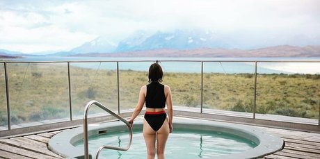 Zoe Lister Jones leaked onlyfans pictures