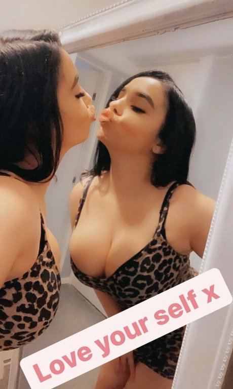 Zoe Leanne Cooper onlyfans leaked naked