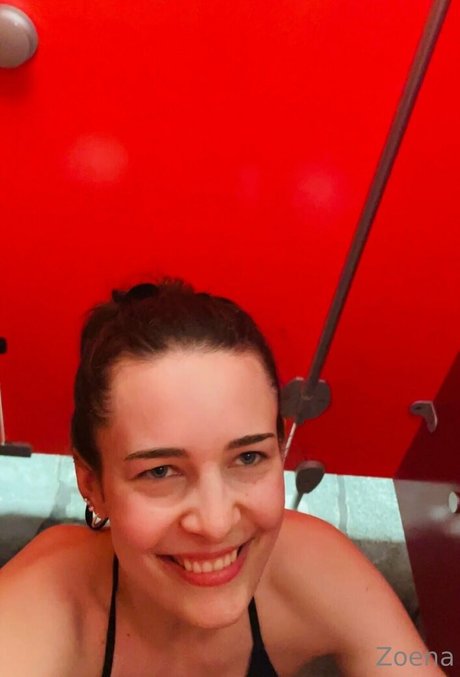 zoenafree onlyfans sex