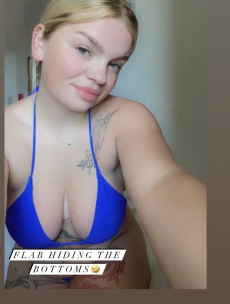 Zoe ellerington naked onlyfans leaked