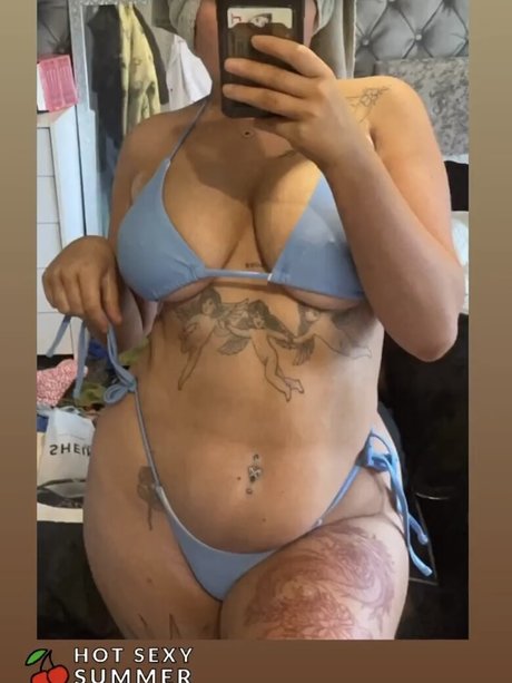 Zoe ellerington onlyfans exposed