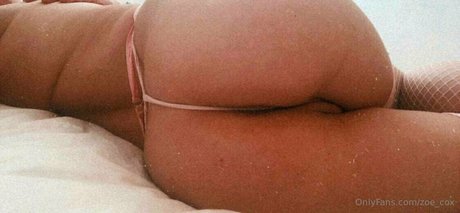 zoe cox onlyfans nude pics