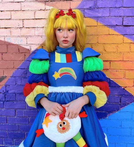 Zoe Colletti onlyfans pics