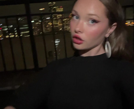 Zoe Colletti onlyfans pic