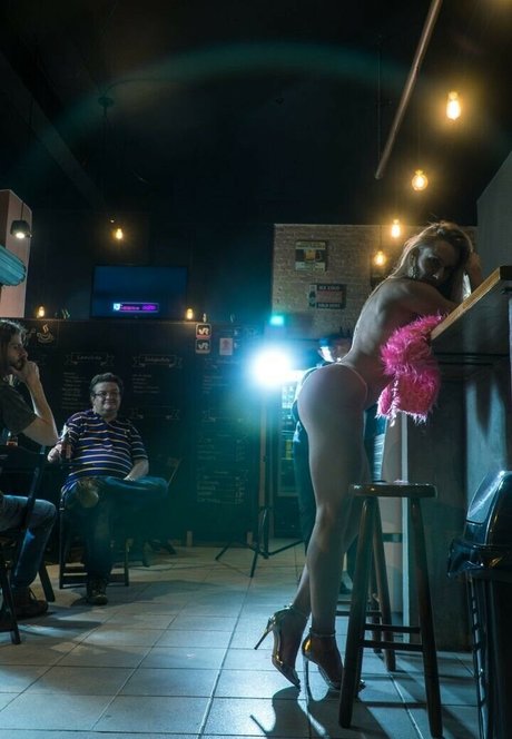 Aline Hirth nude only fans