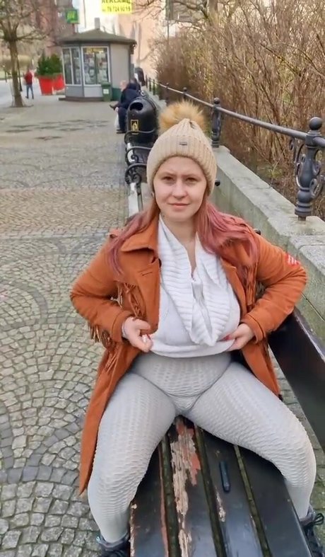 Pola Rainbow onlyfans exposed