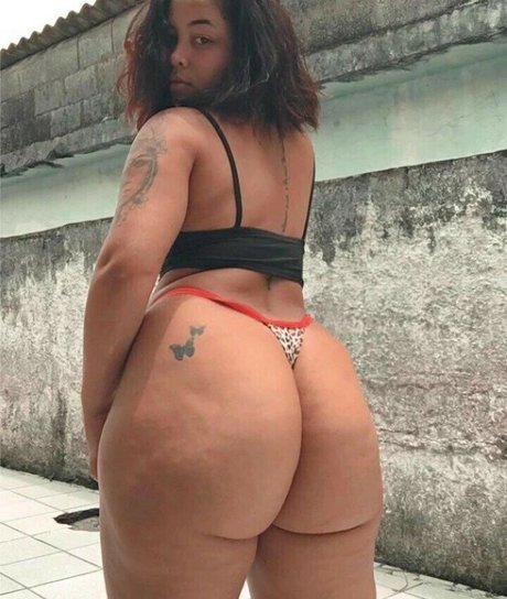 Nathalia Ottoni onlyfans nude