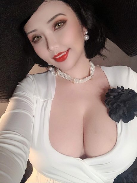 porn onlyfans porn self-portrait