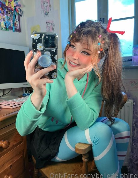 Belle Delphine onlyfans nude photos