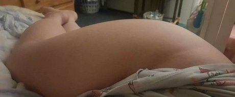 garnet666 onlyfans strip