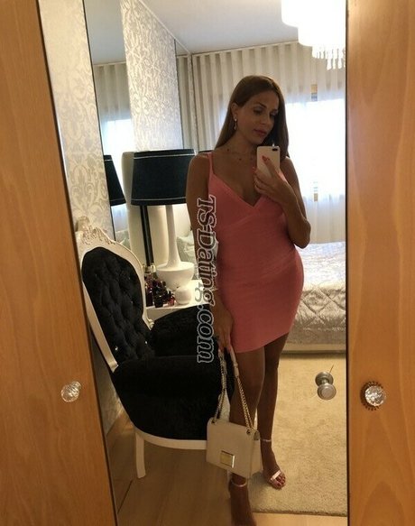 zaratrans only fans leaked