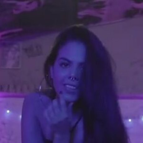 Giovanna Delvaux onlyfans nudes