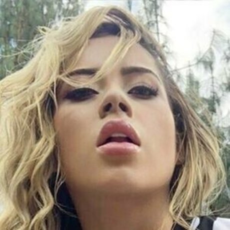 valentynaz nude leaks onlyfans