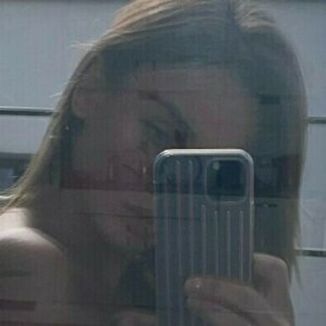 Artemida Rey onlyfans nude pictures