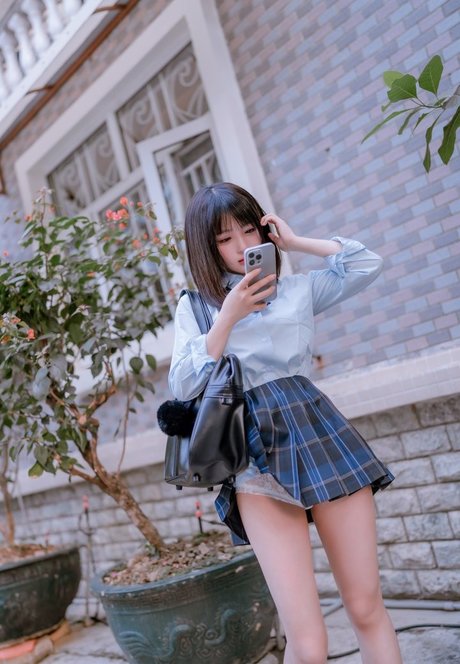 asian blonde onlyfans naked archive