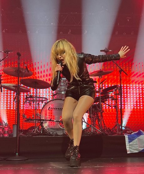 pegging onlyfans art nude self-portrait