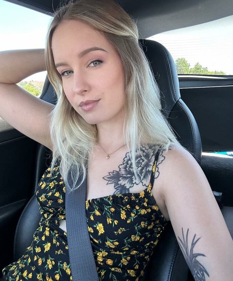 Sonja Reid desnuda onlyfans