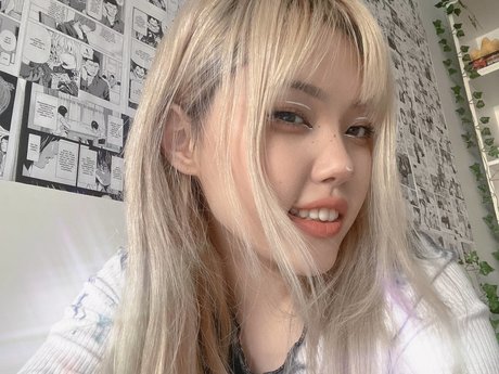 Baby jeyy__jenny sweety_ onlyfans nude leaked