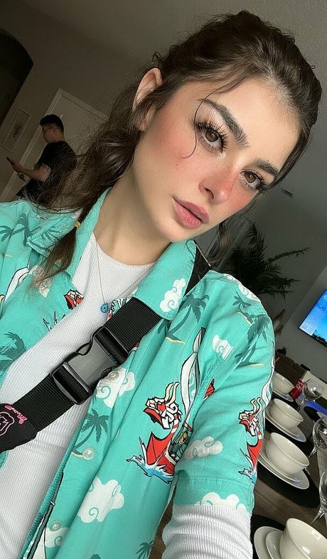 Aruuu nude porn onlyfans