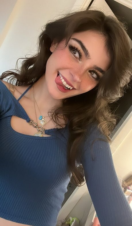 Aruuu nude onlyfans leaks