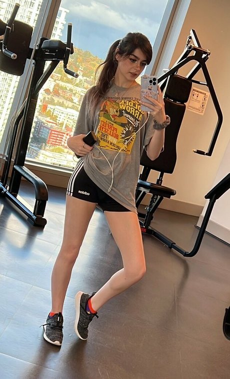 Aruuu onlyfans naked leaks