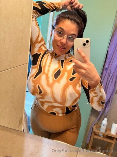 Takeyourgenia onlyfans.