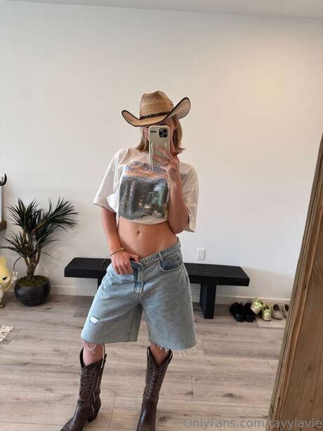 Tayylavie only fans leak nude