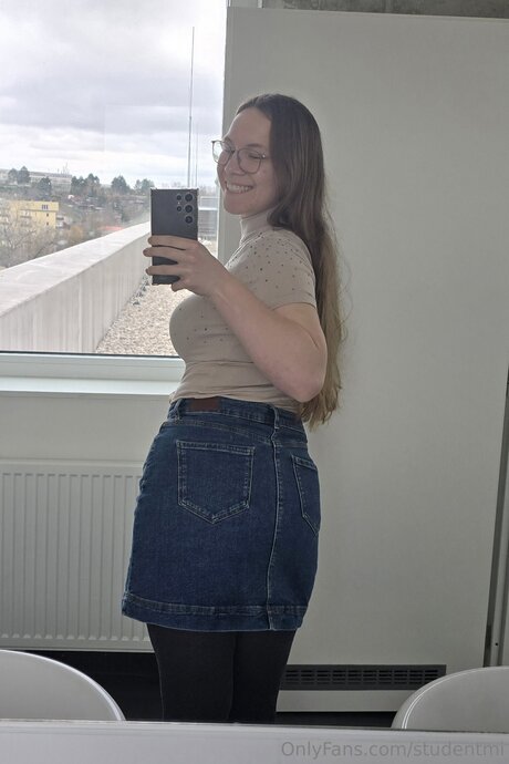 Studentmi leaked onlyfans.