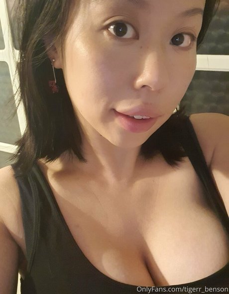 Tigerr Benson nude only fans