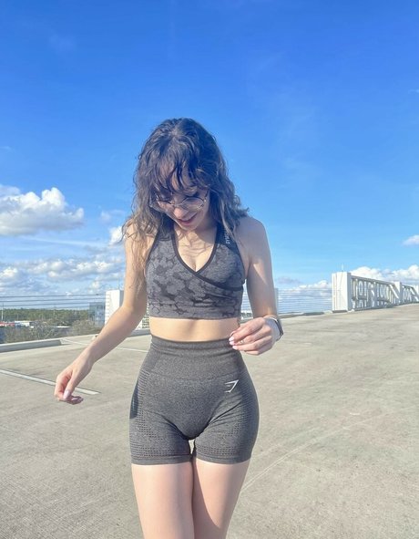 Catlyn Crespo onlyfans sextape leak