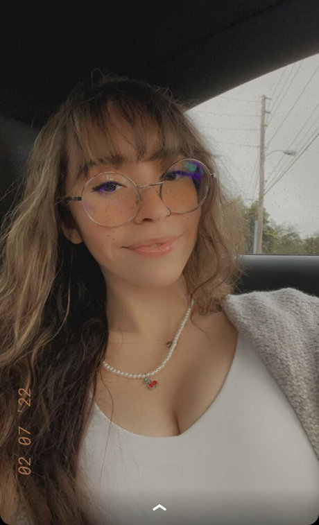 Catlyn Crespo only fans leak nude