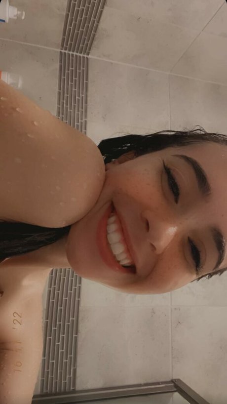 Catlyn Crespo tits onlyfans