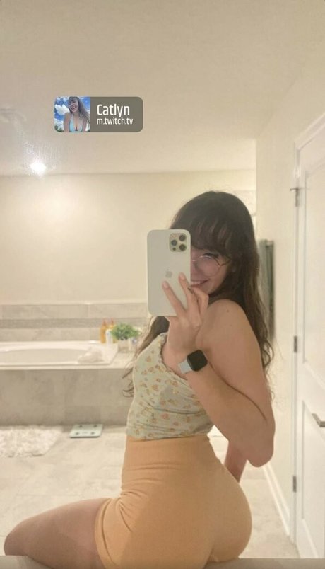 Catlyn Crespo onlyfans nude porn