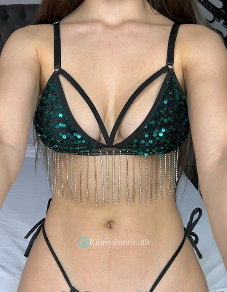 Kiimvalentina18 free onlyfans
