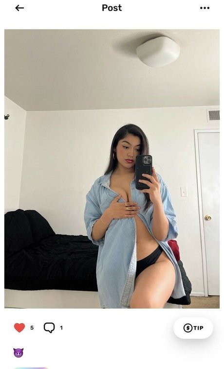 Jackie Ybarra onlyfans leak xxx