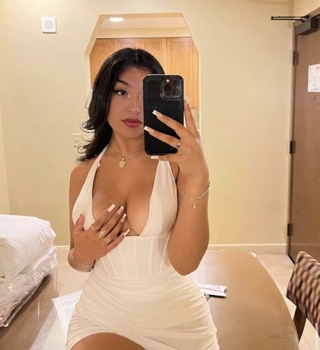 Jackie Ybarra onlyfans nude