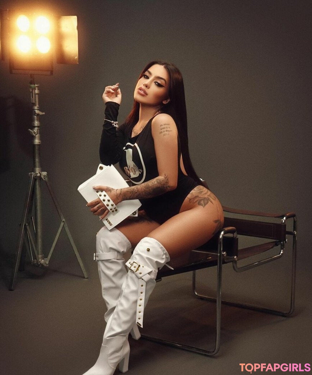 MC Mirella nude leaks onlyfans