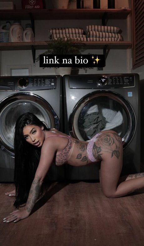 MC Mirella leaked onlyfans