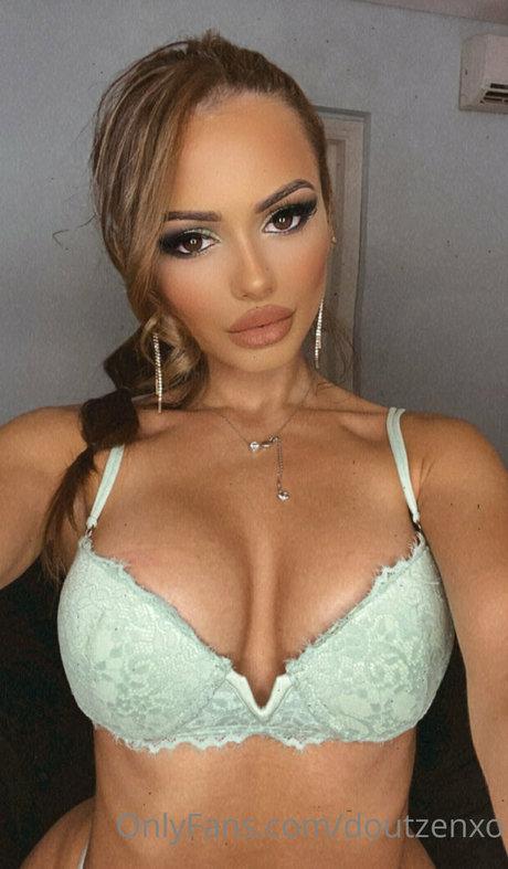 doutzenxo onlyfans leajs