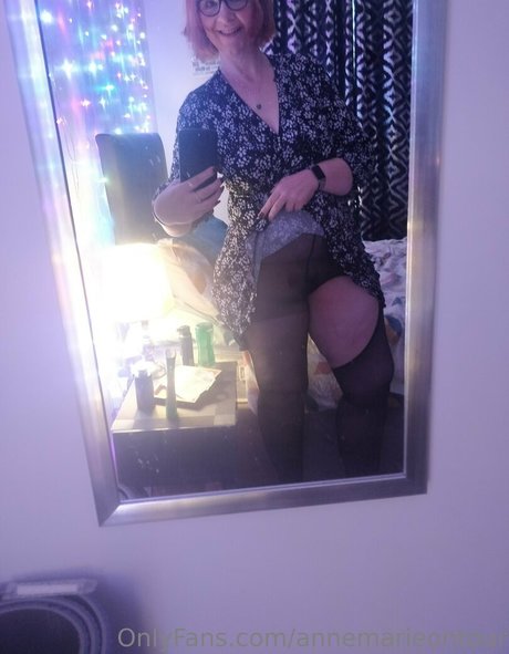 annemarieontour onlyfans naked leaks
