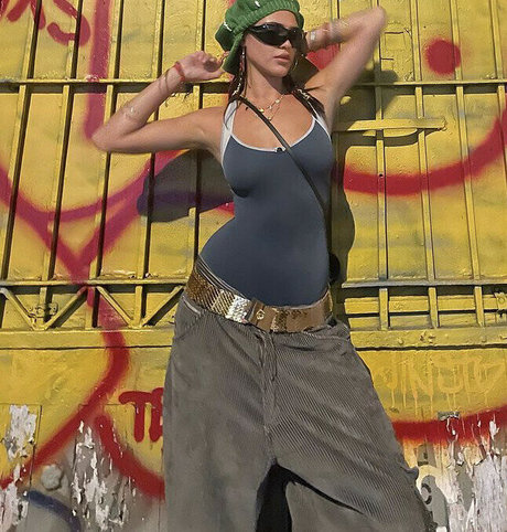 curly ebony onlyfans pornos picture